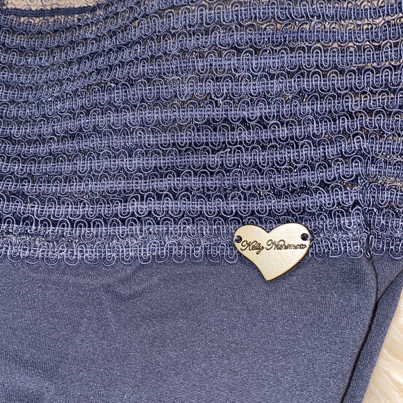 Blue lace top scrunch booty leggings - Picture 2 of 4